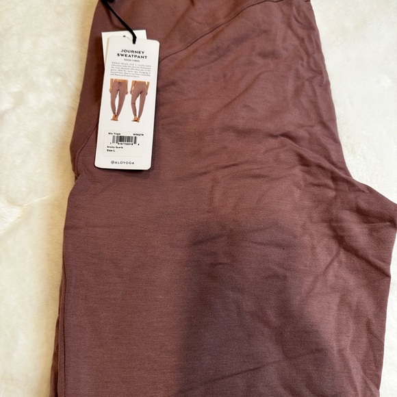 ALO Yoga Smoky Quartz Sweatpants